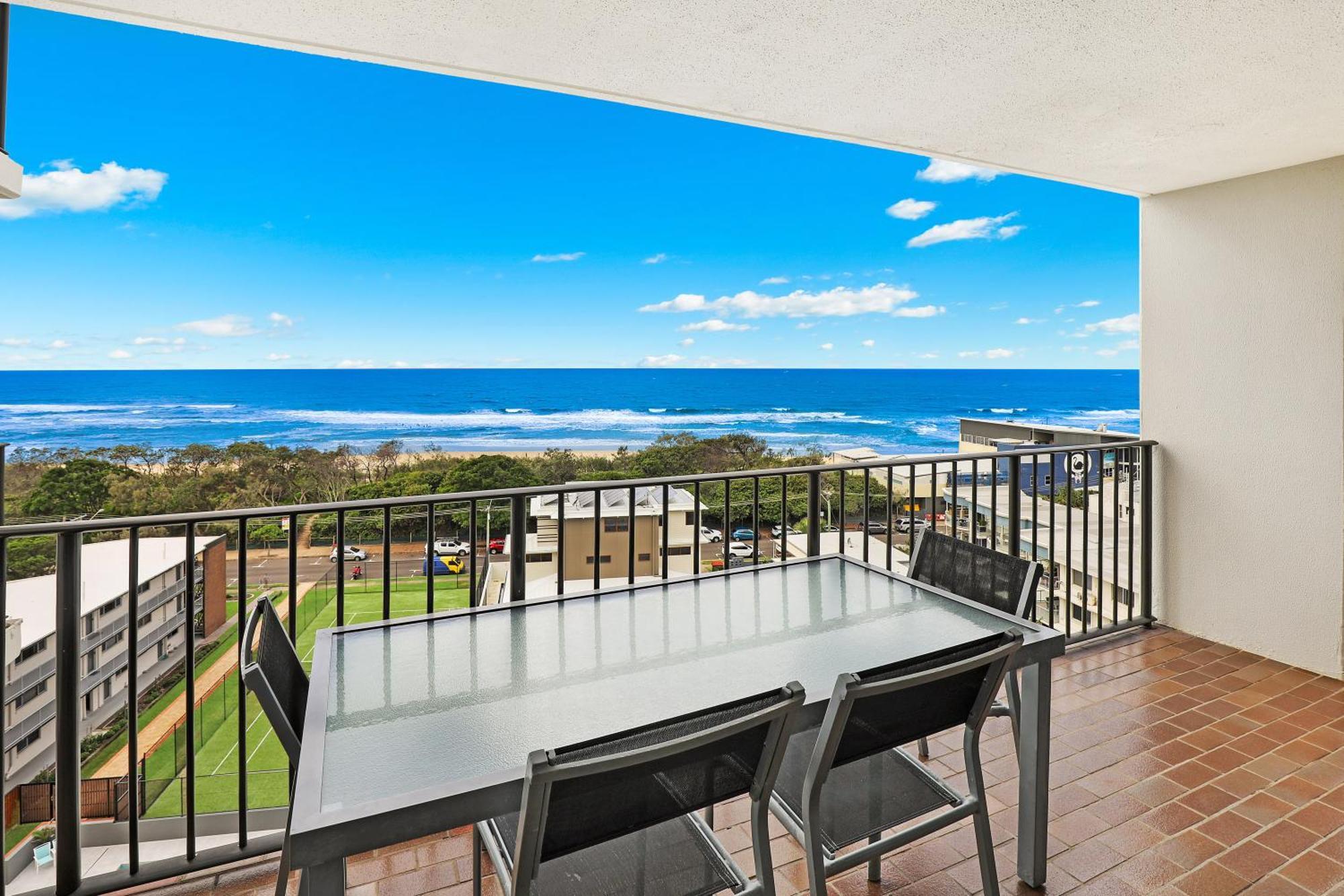 Majorca Isle Beachside Resort Maroochydore Exterior photo